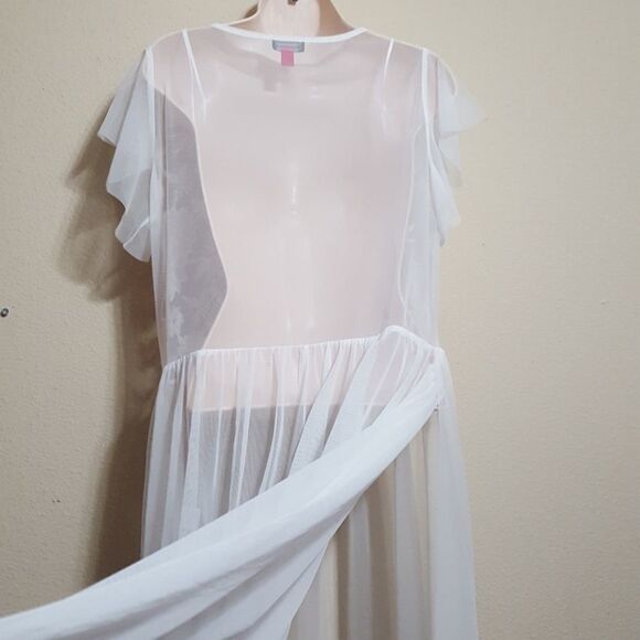 Vince Camuto Chemise Size Small - Picture 6 of 8